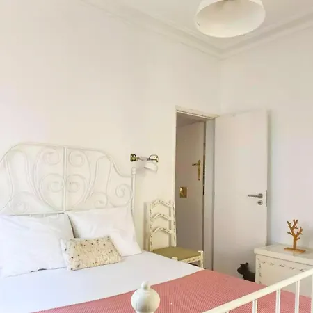Apartment Curva Do 28, Alfama