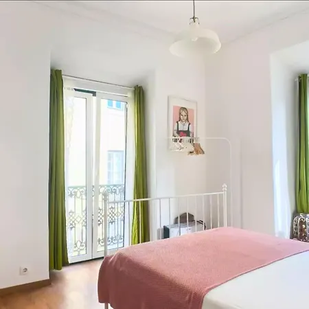 Apartment Curva Do 28, Alfama