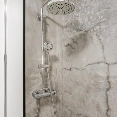 Curva Do 28 | Alfama Appartement *